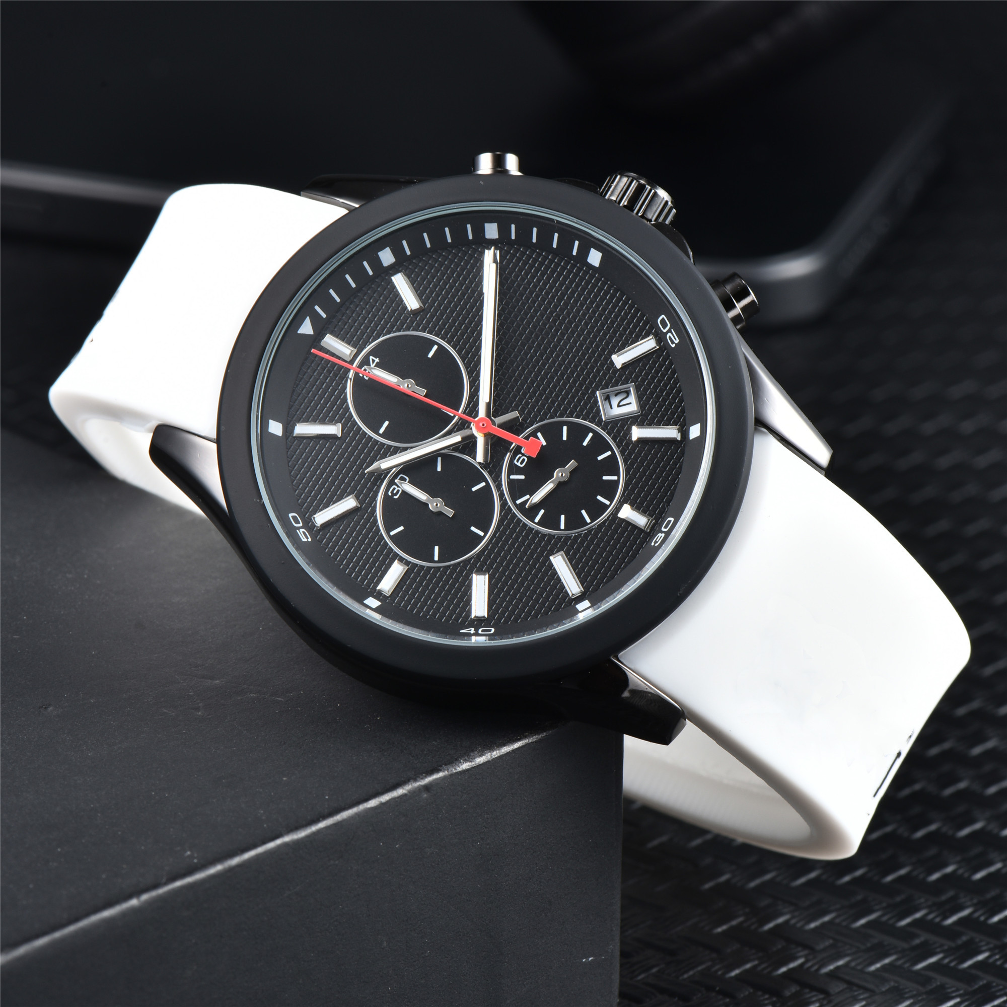 Men's watch quartz movement silicone strap sporty fashionable trend wristwatch 45mm