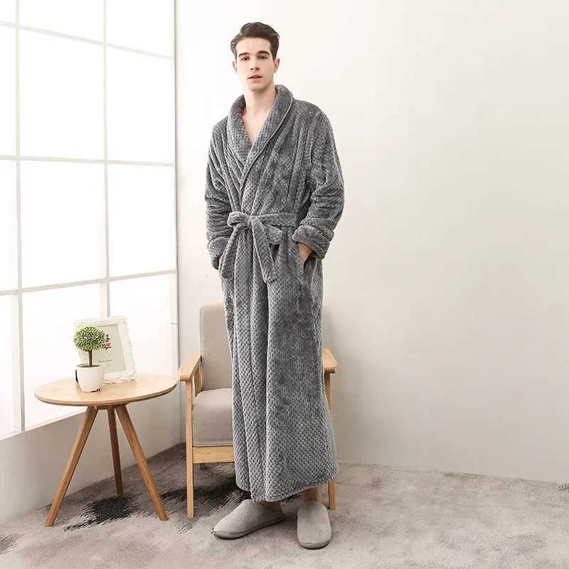 Flannel Mens Solid Bathrobe Thick Warm Winter Man Dressing Gown With Sashes Turn Down Collar Fluffy Couple Kimono Male 2025 C251202