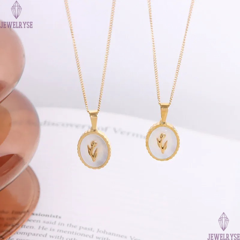 classic gold chain portrait designer necklace for woman stainless steel flower pendant necklaces daily outfit vintage jewelry birthday friend family g