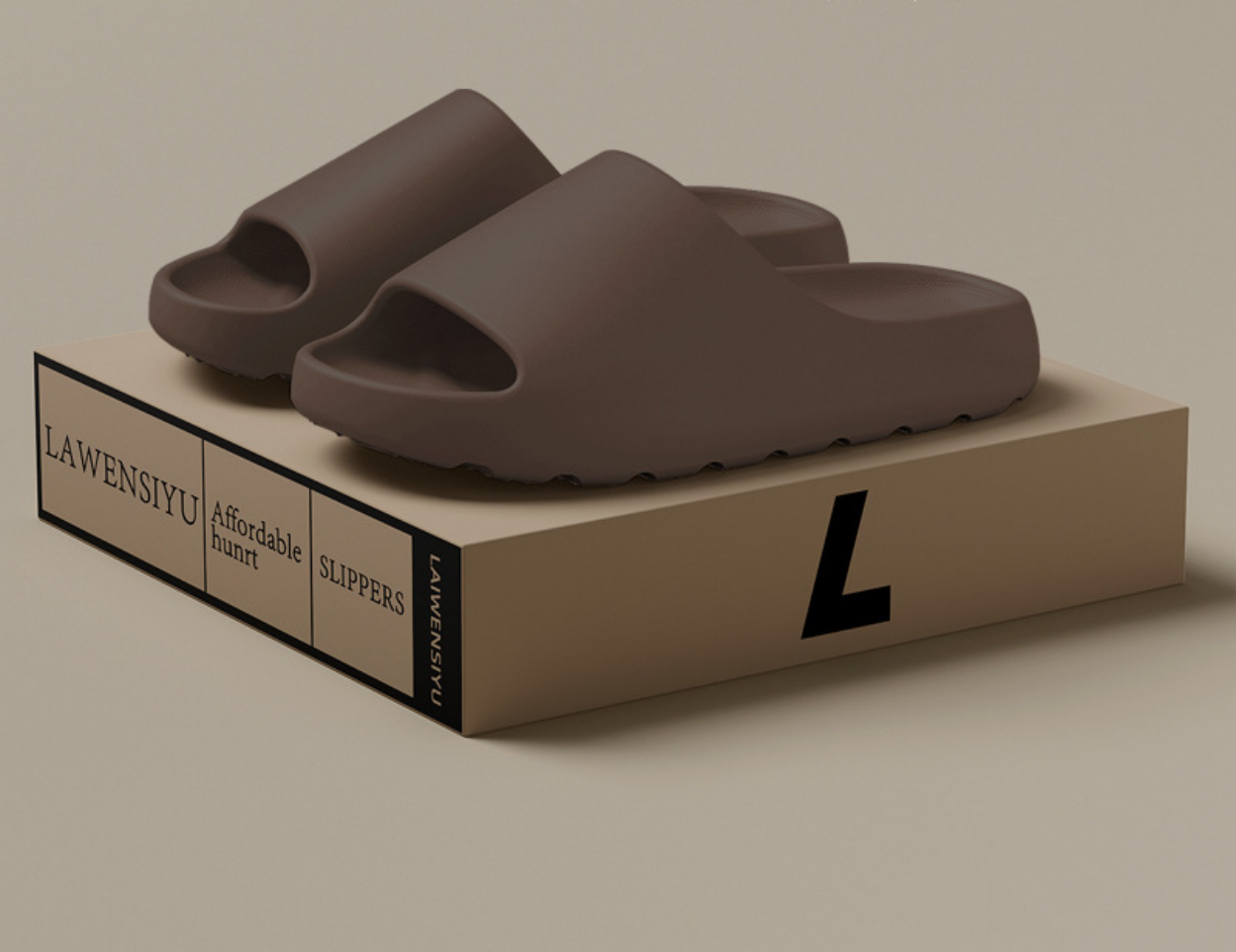 Men's slippers are worn both indoors and outdoors. They are wear-resistant, thick-soled and anti-slip. They are suitable for bathing in the bathr