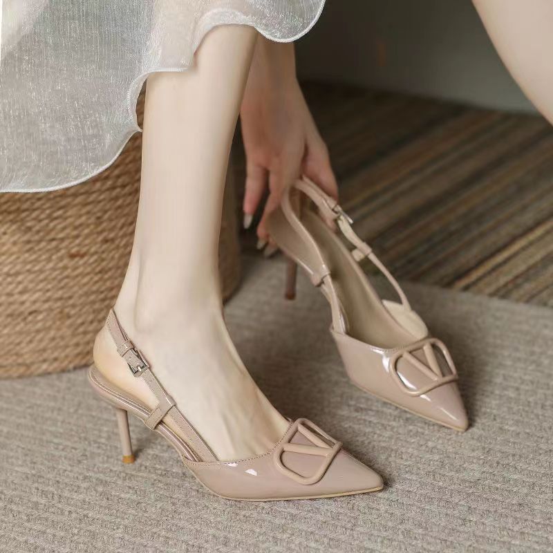 Free shipping Designer Dress Shoes 2025 New Fashion Versatile High Heels Women's Shallow Mouth Fashion Shoes Versatile Thin Heels apricot