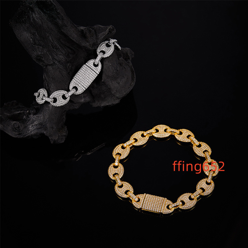 Iced Out Moissanite Pig Nose Bracelet S925 Silver with 18K White Gold Plating D Color VVS Unisex Hip Hop Jewelry Bracelet