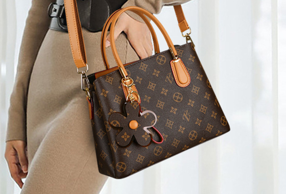2025 new versatile trend retro temperament handbag can be shoulder bag high-end texture four-season women's bag