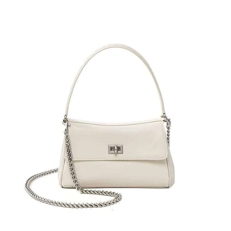 New Women Premium Leather Chain Bag Versatile Shoulder Crossbody Underarm Rodeo Handbag Stylish Fashionable Practical Trendy Suotong1202