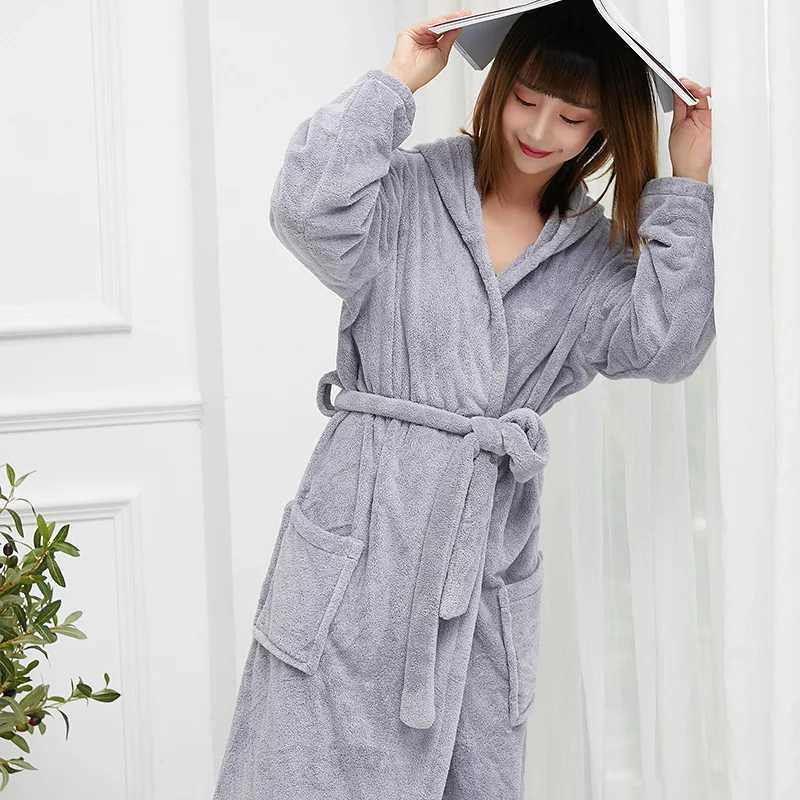 Coral Velvet Bathrobes for Women Long with Hood Autumn Winter Solid Plush Microfiber Bath Robe Sleepwear Home Bathroom Clothes C251202