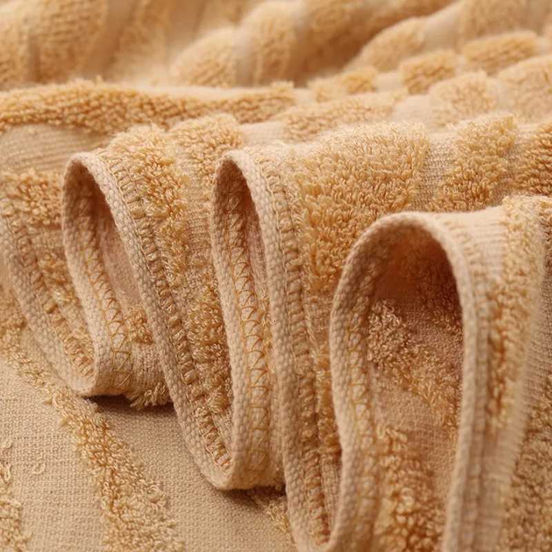 2pcs 34x74cm/70x140cm Bamboo Bathroom Towel Embroidery Soft High Quty Hand Face Towel Sheet Gift Bath Towels Christmas Gift Y251202