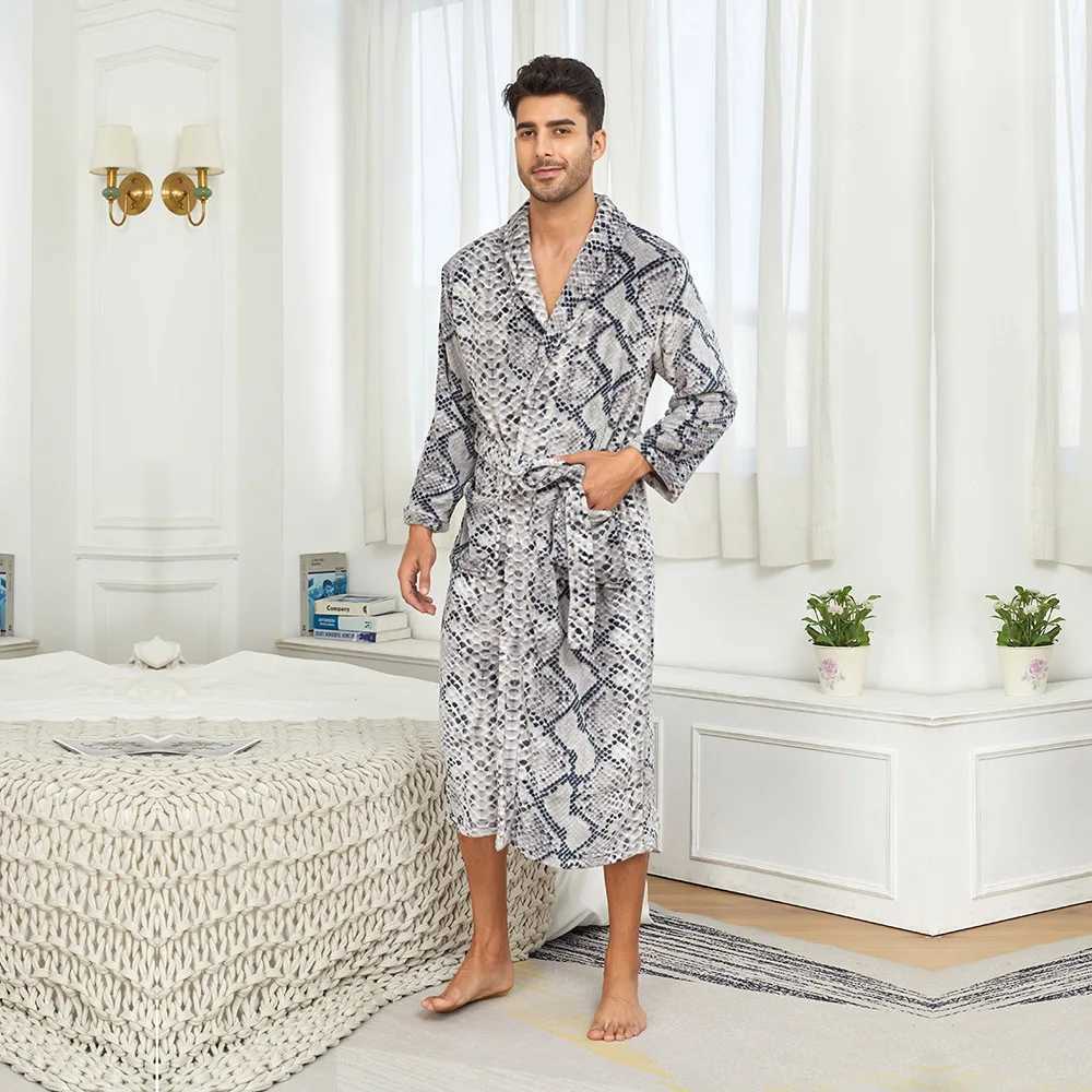 Printed Bathrobe Kimono Gown Long Flannel Home Wear Mens Flip Collar Robe Winter Coral Fleece Nightgown Sexy Lingerie Sleepwear C251202