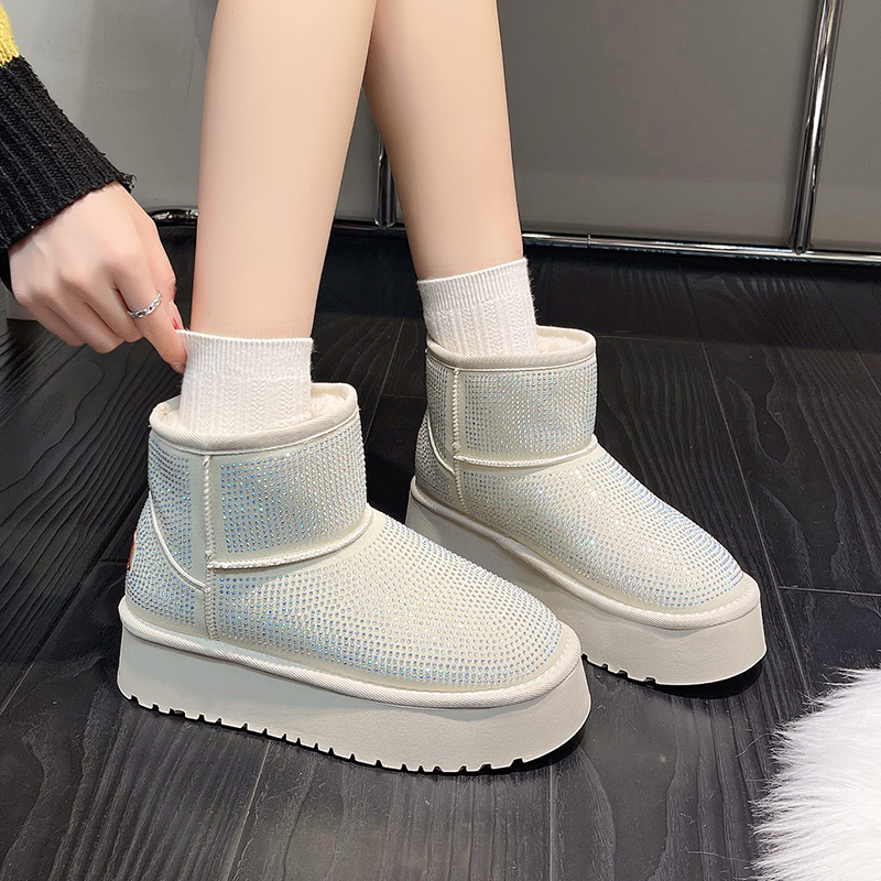 2026 New Women's Sheep Suede Winter Boots Fashion Bright Diamond Warm Snow Boots Women's Non Slip Thick Plush Ankle Boots Comfortable and Hi