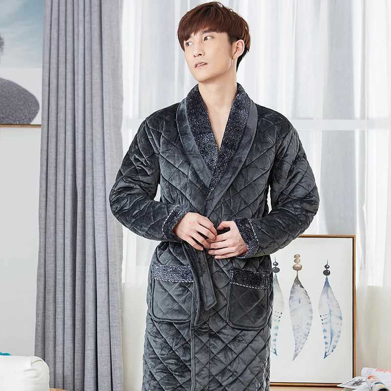 Thick 3 Layers Warm Winter Bathrobe Men Soft Flannel Quilted Long Kimono Bath Robe Male Dressing Gown for Mens Coral Fleece Robe C251202
