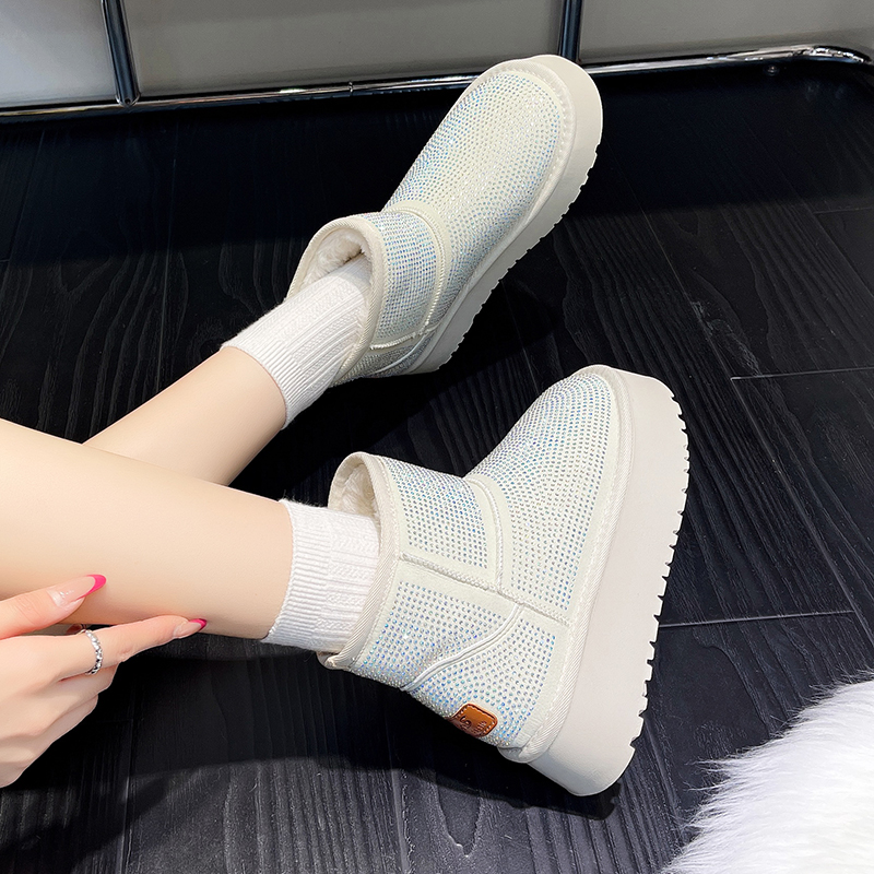 2026 New Women's Sheep Suede Winter Boots Fashion Bright Diamond Warm Snow Boots Women's Non Slip Thick Plush Ankle Boots Comfortable and Hi