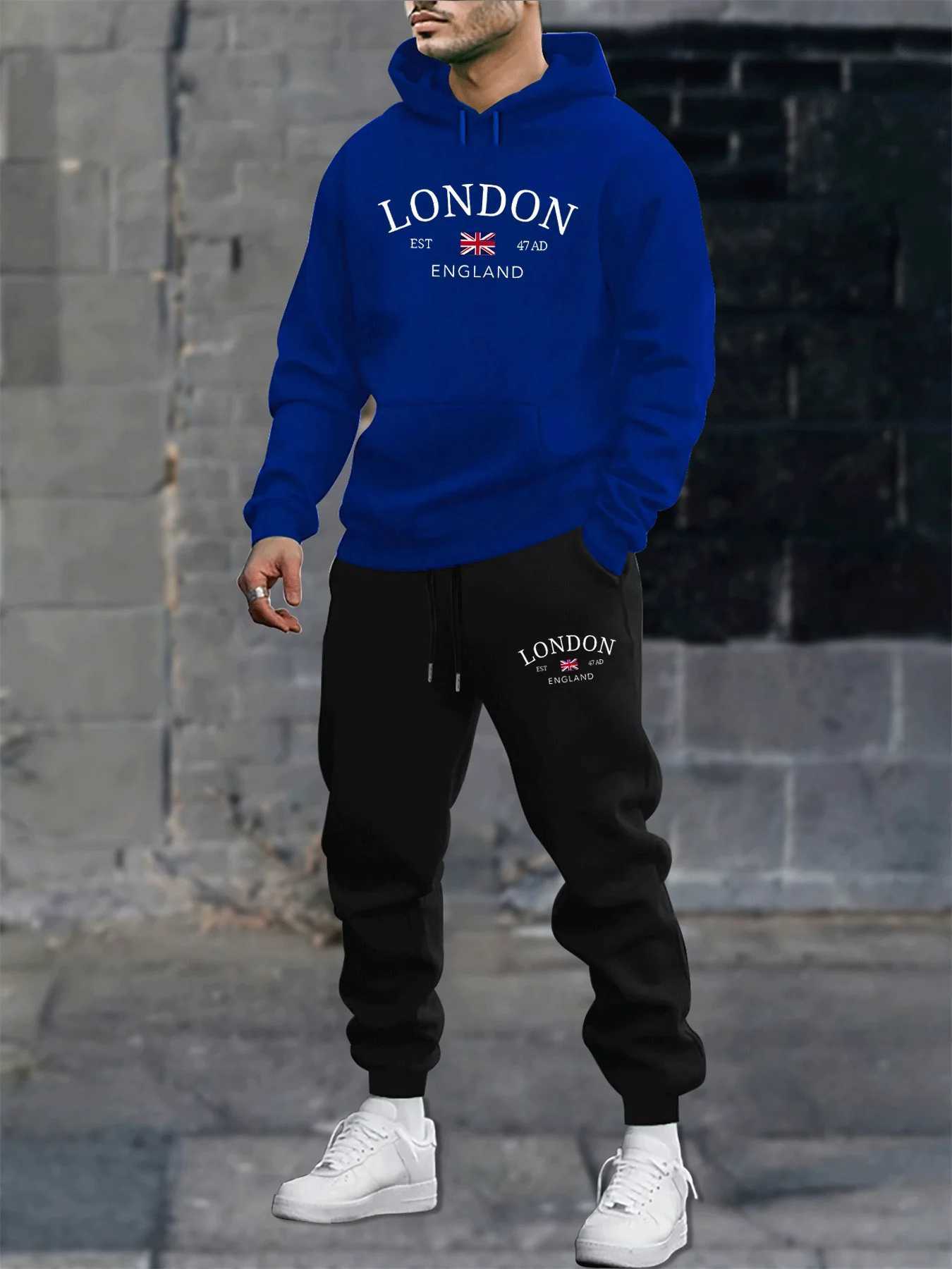 Mens autumn and winter casual fashion warm London England pattern print loose plush thick hooded sweatshirtsweatpants set W251202