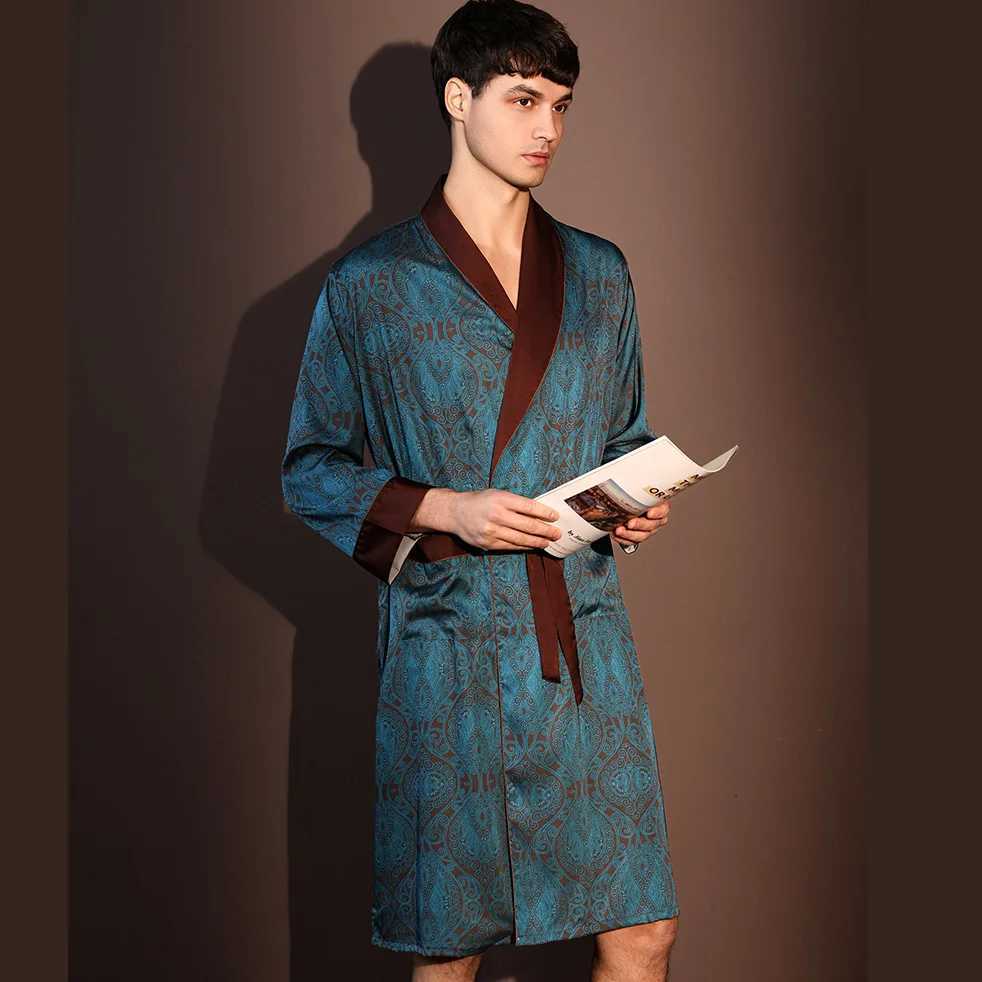 High Quality Satin Pajamas Suit Male Summer Mens Bathrobes Ice Silk Thin Sleepwear Male Long Sleeve Robes Four Seasons Yukata C251202
