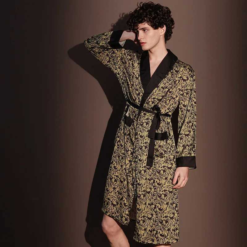 High Quality Satin Pajamas Suit Male Summer Mens Bathrobes Ice Silk Thin Sleepwear Male Long Sleeve Robes Four Seasons Yukata C251202