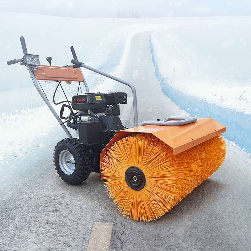 YG High-Visibility Snowplow with LED Warning Lights | Certified for Safe Night Operations in Denmark