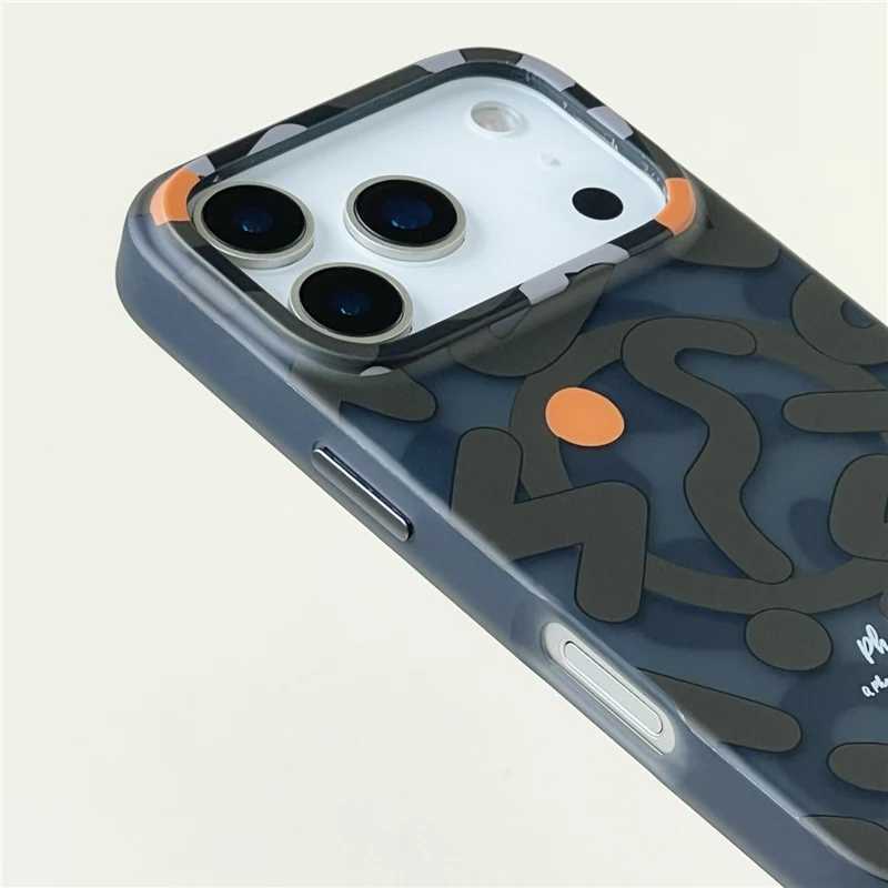 Trendy Graffiti Pattern for Wireless Charge Case For iPhone 17Air 17Pro 16 15 17Pro Max Matte Shockproof Magnetic Cover J251202