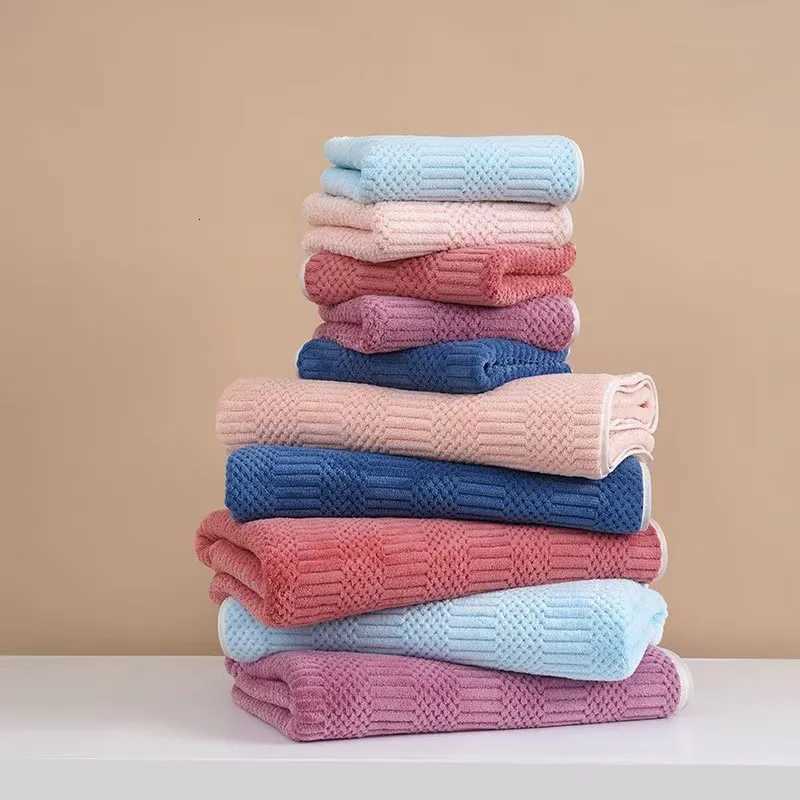 1pc Striped Coral Velvet Hand bath Towel Soft Quick Drying Towel Absorbent Hand Towel For Bathroom Y251202