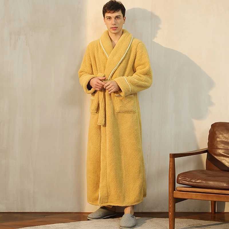 Men Plush Long Fleece Bathrobe Soft Terry Cloth Robe with Belt Multi-Color Cozy Loungewear for Unisex Warm Winter Sleep Robe C251202