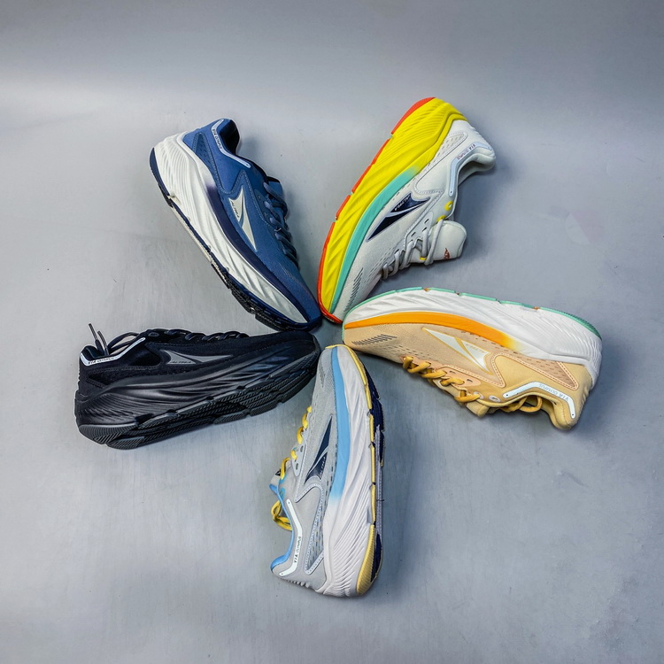 Designer Mens Womens Running Shoes AltraShoes Altras Via Olympus Cushion Zero Drop Gray Mineral Blue Black Ivory Yellow
