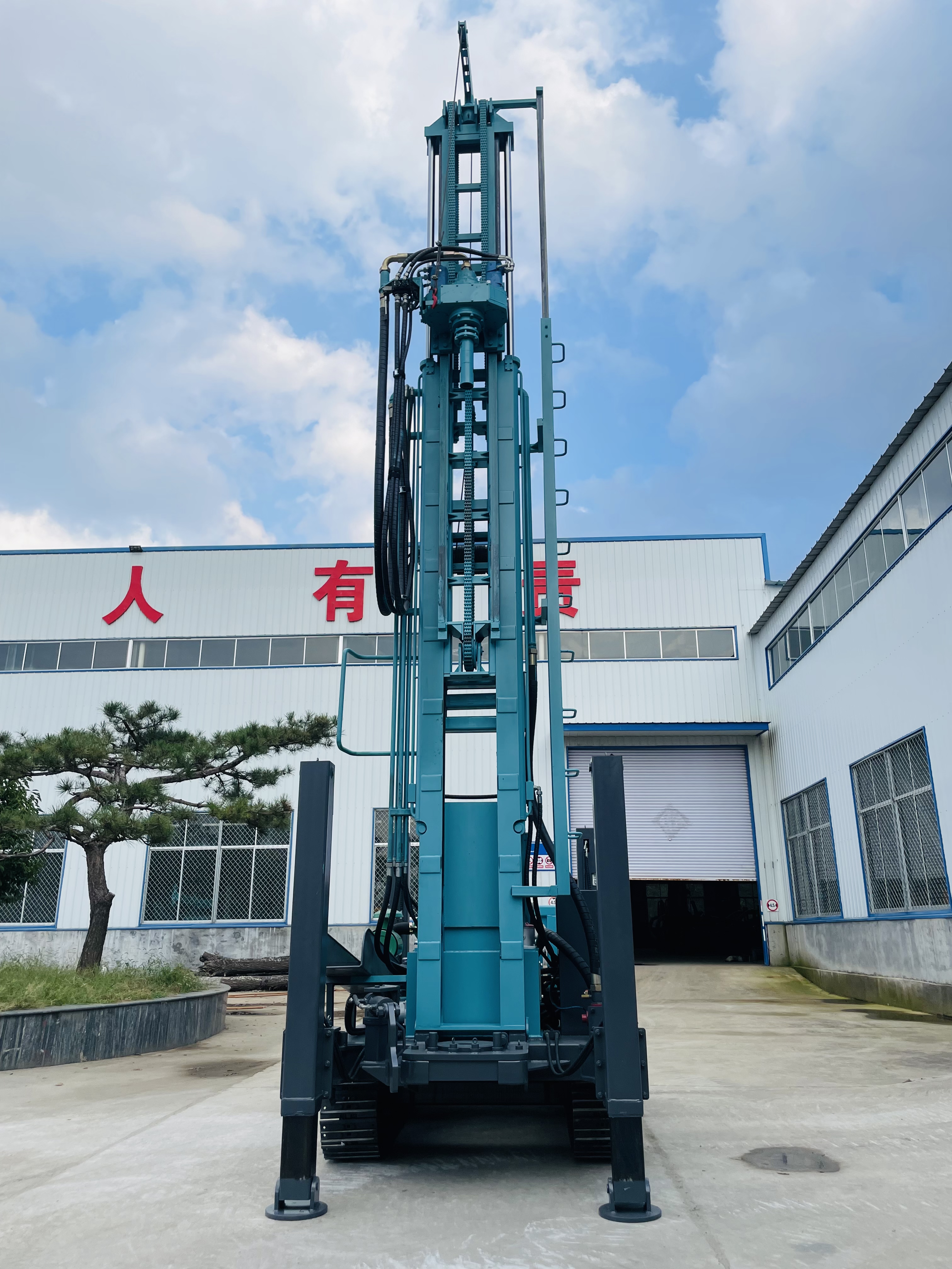180m Diesel Hydraulic Small Portable Water Well Drilling Rig Water Boring Machine