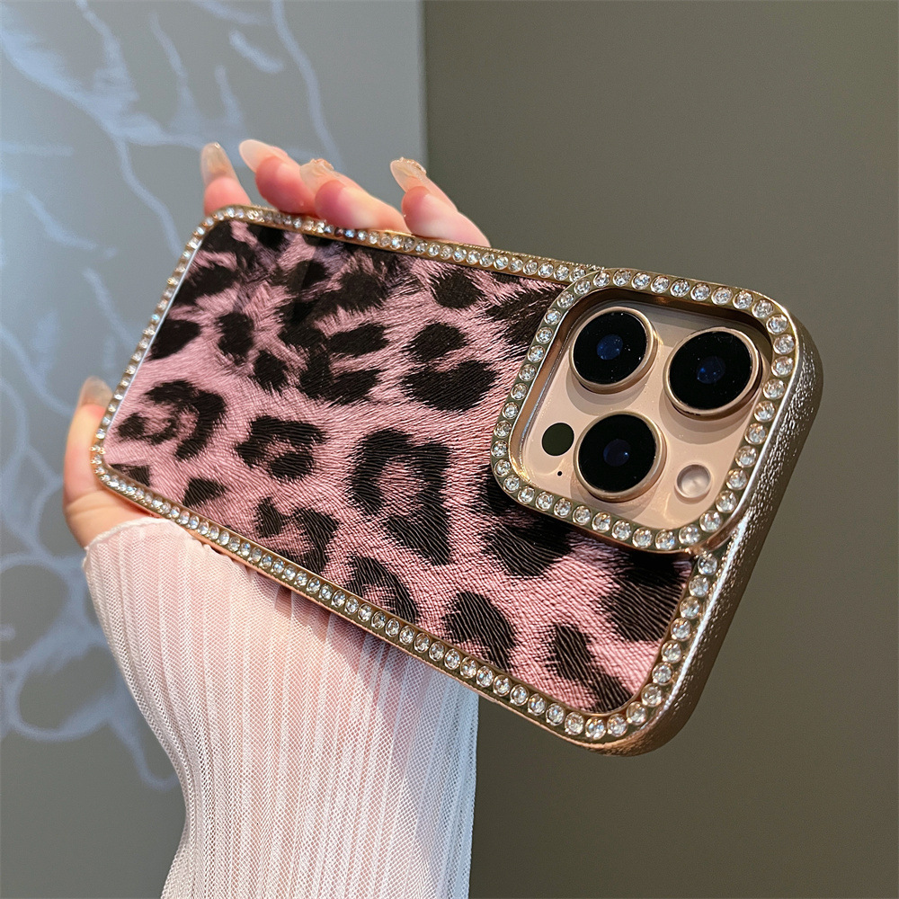Diamond-Encrusted Leopard Print Phone Case iPhone 16 Pro Max Compatible with Apple 15/14 Pro Protective Shockproof Cover