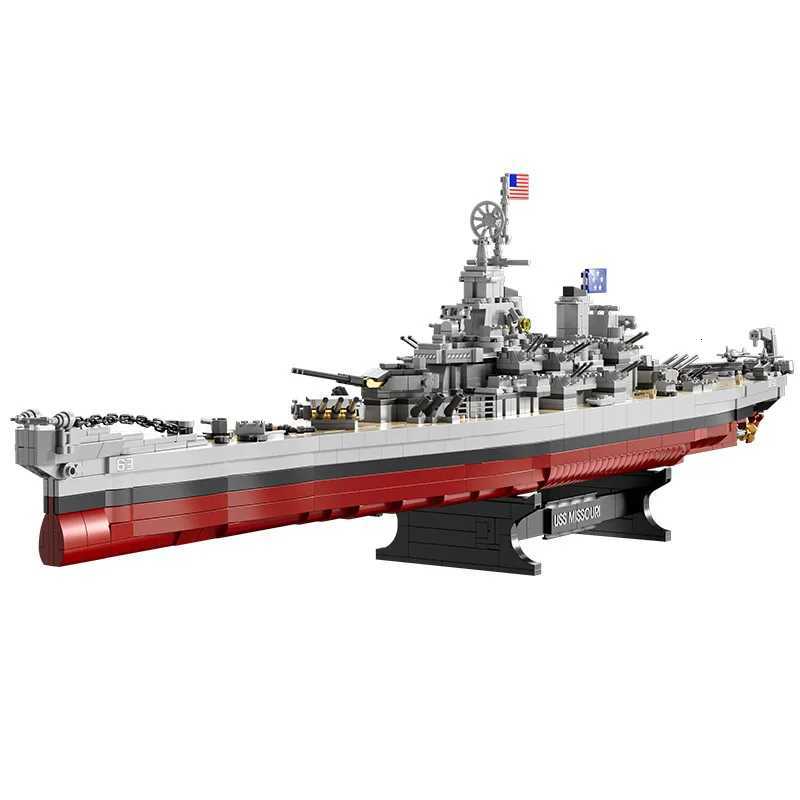 FC4230 Military Battleship Series Missouri Battleship Crusier Model Building Blocks Bismarck Cruiser Boat Bricks Toys Kids GiftsXJ251202