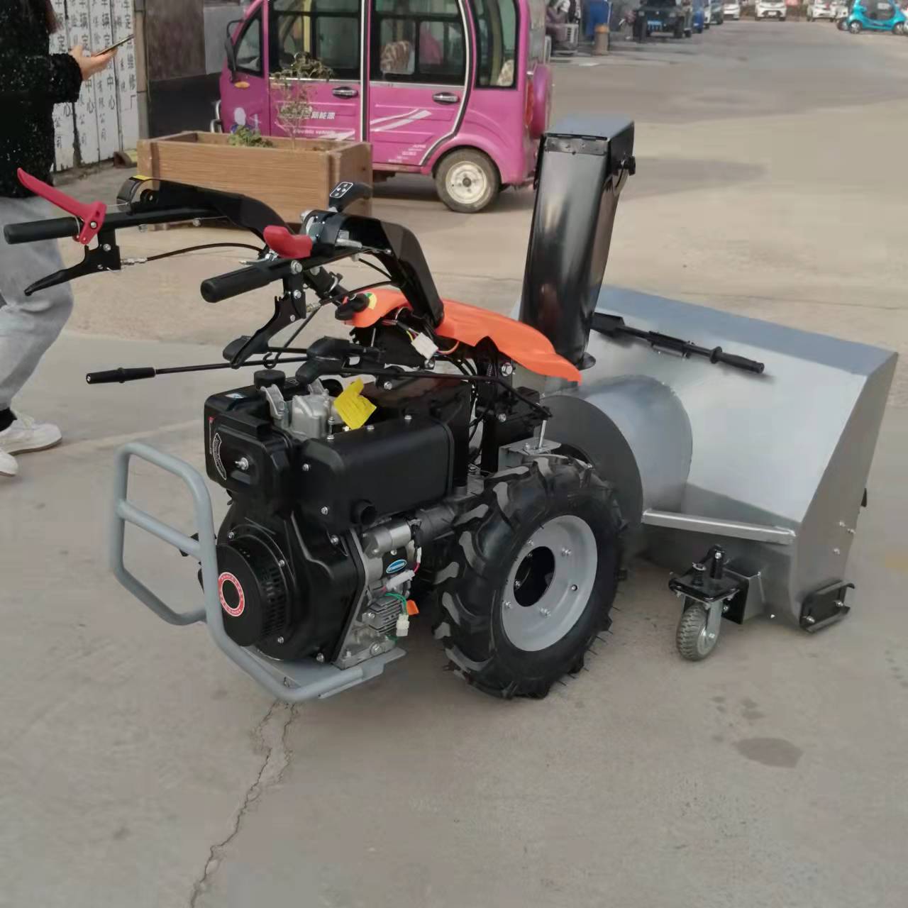 Commercial All-Season Snowplow Kit | Complete Unit with New Power Motor & Robust Gear Engine for Construction