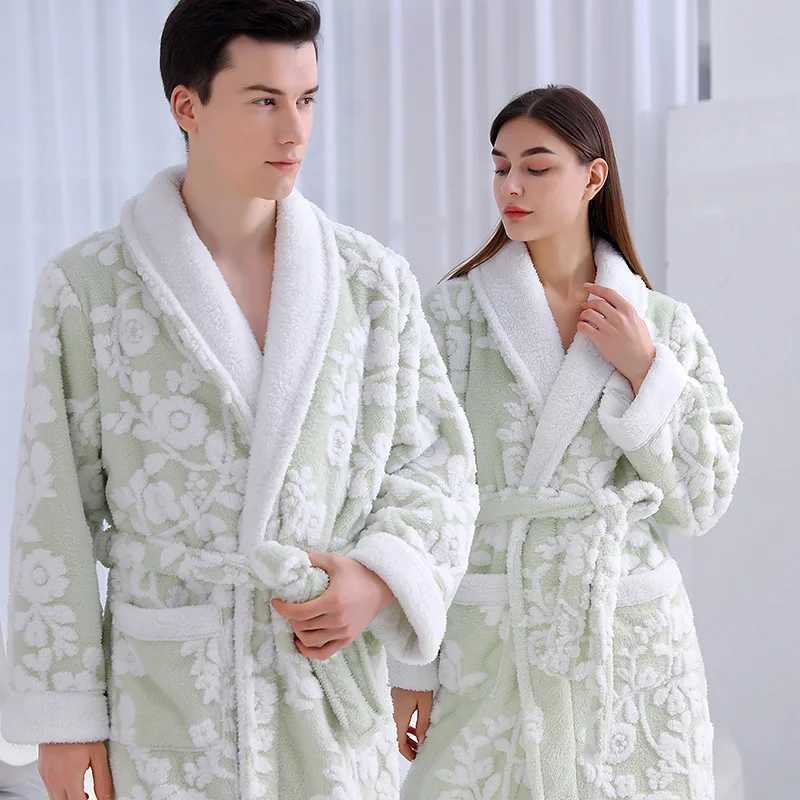 Jacquard Double Layer Thicken Robe Gown Women and Men Sleepwear Winter Warm Nightgown Coral Fleece Lovers Bathrobes Lingerie C251202