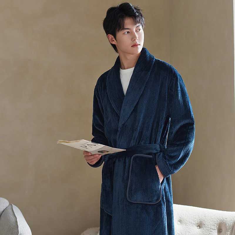 Winter Flannel Men Home Sleepwear Robes Thicken Terry Robe Male Long Sleeve Kimono Warm Bathrobes Home Wear Peignoir Men Robe C251202