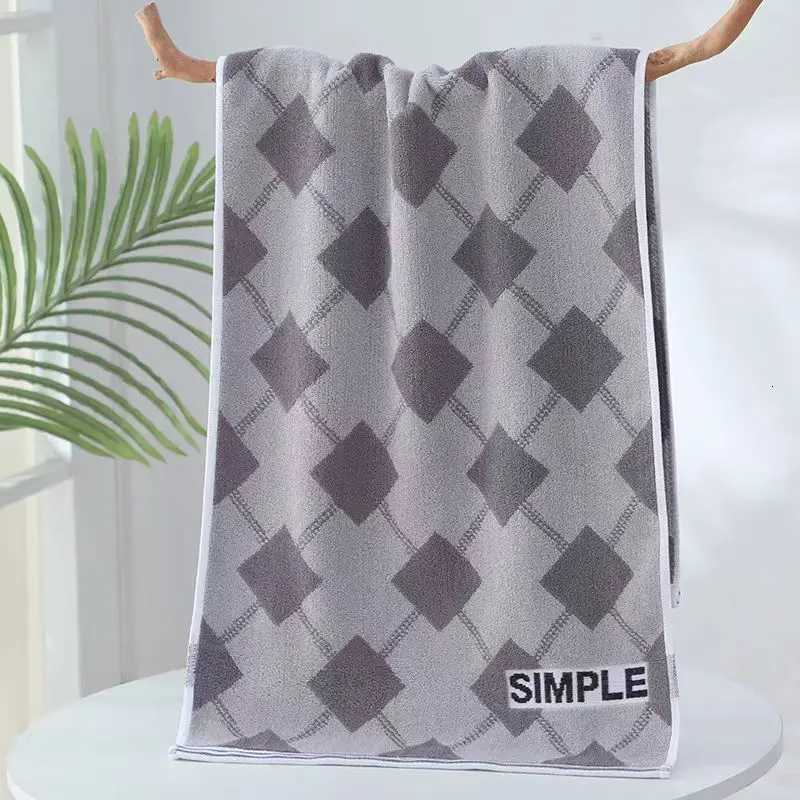 Adult bath towel 40100cm 160g large size pure cotton water-absorbent no shedding extra-long and thick suitable for spor Y251202