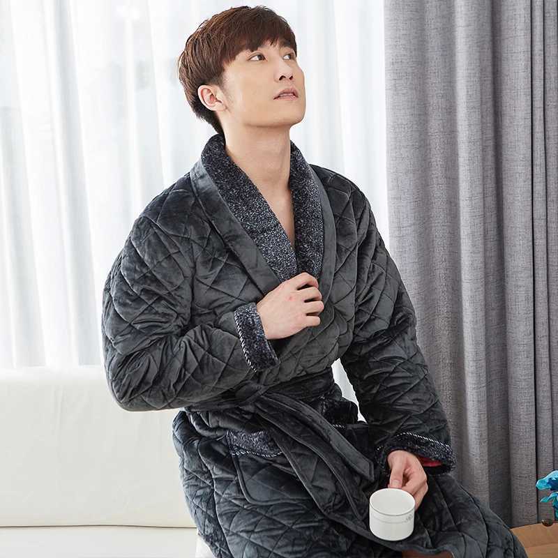 Thick 3 Layers Warm Winter Bathrobe Men Soft Flannel Quilted Long Kimono Bath Robe Male Dressing Gown for Mens Coral Fleece Robe C251202