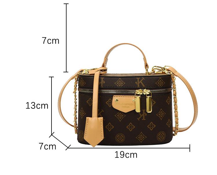 2025 New High-end Presbyopia Box Bag Women's Shoulder Bucket Bag Fashionable and Versatile Crossbody Bag