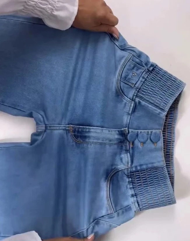 Fashionable Womens Jeans Back Shirred Button Front High Waist Jeans Temperament Commuting Casual Comfortable Jeans 251201