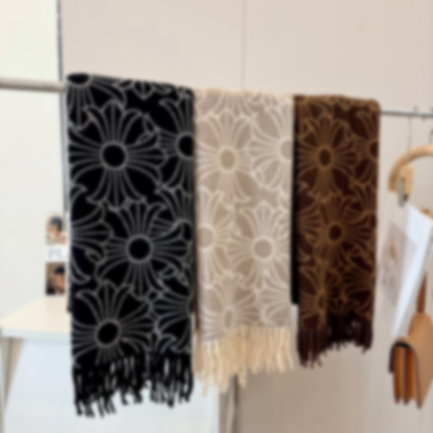 Men's Chrome Scarve… - image