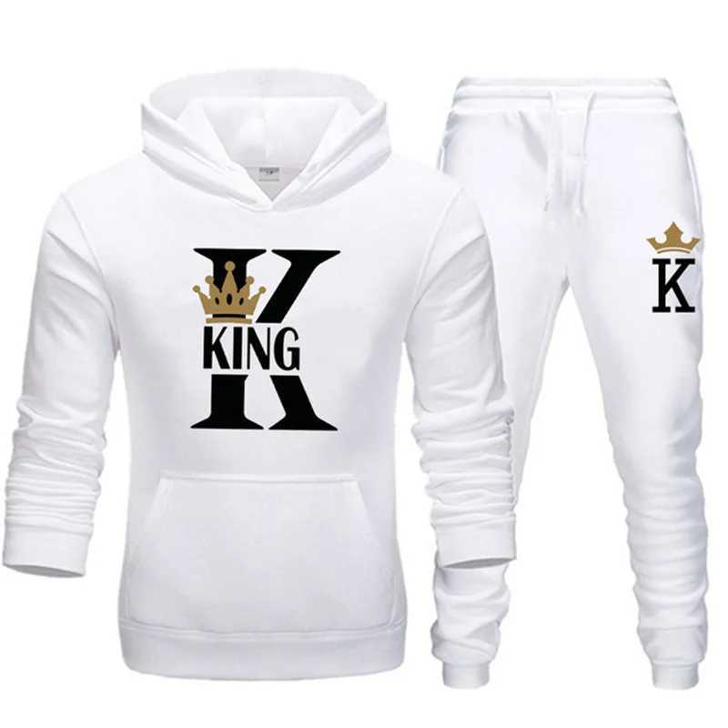 2024 New Autumn and Winter Mens and Womens Sweater Set KING QUEEN Loose Relaxed Hooded Print Couple Set W251202