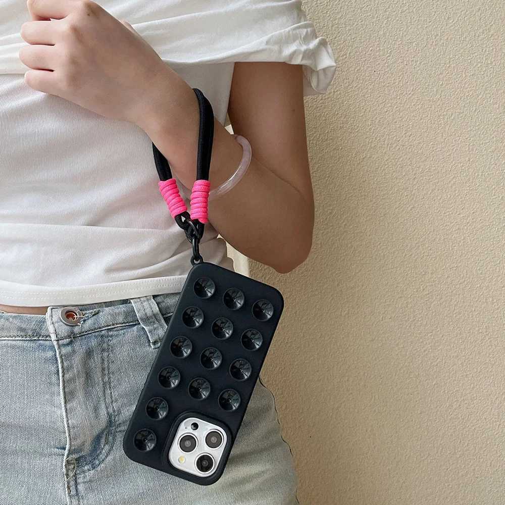 Suction Cup Phone Case For iPhone 16 Pro Max Case iPhone 17 13 11 12 14 15 Pro Max 14 Plus Wrist Strap Bracelet Lanyard Cover J251202