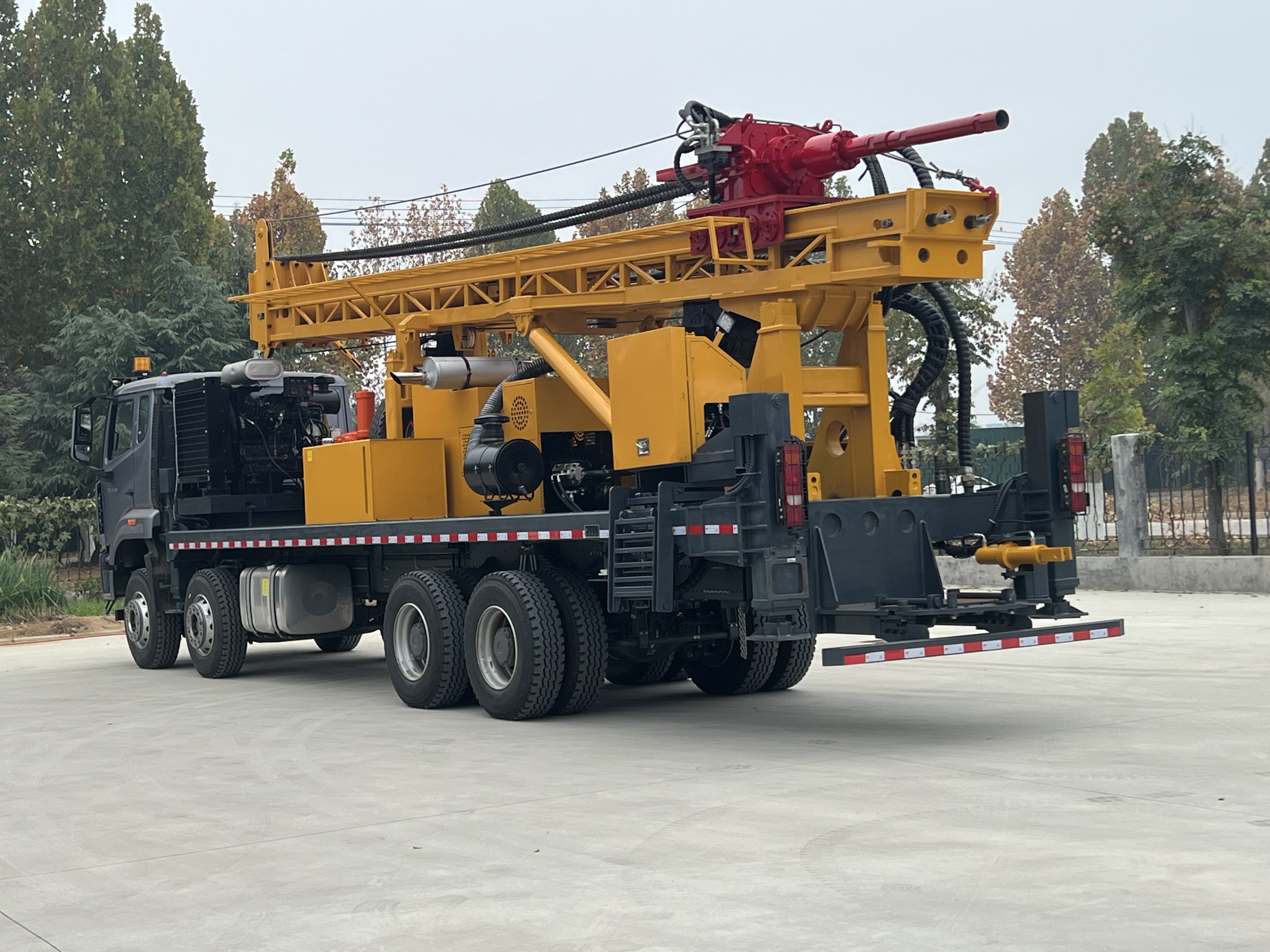Durable 400m-600m Borehole Drilling Equipment | Truck Mounted Rig Built for Tough Geological Conditions