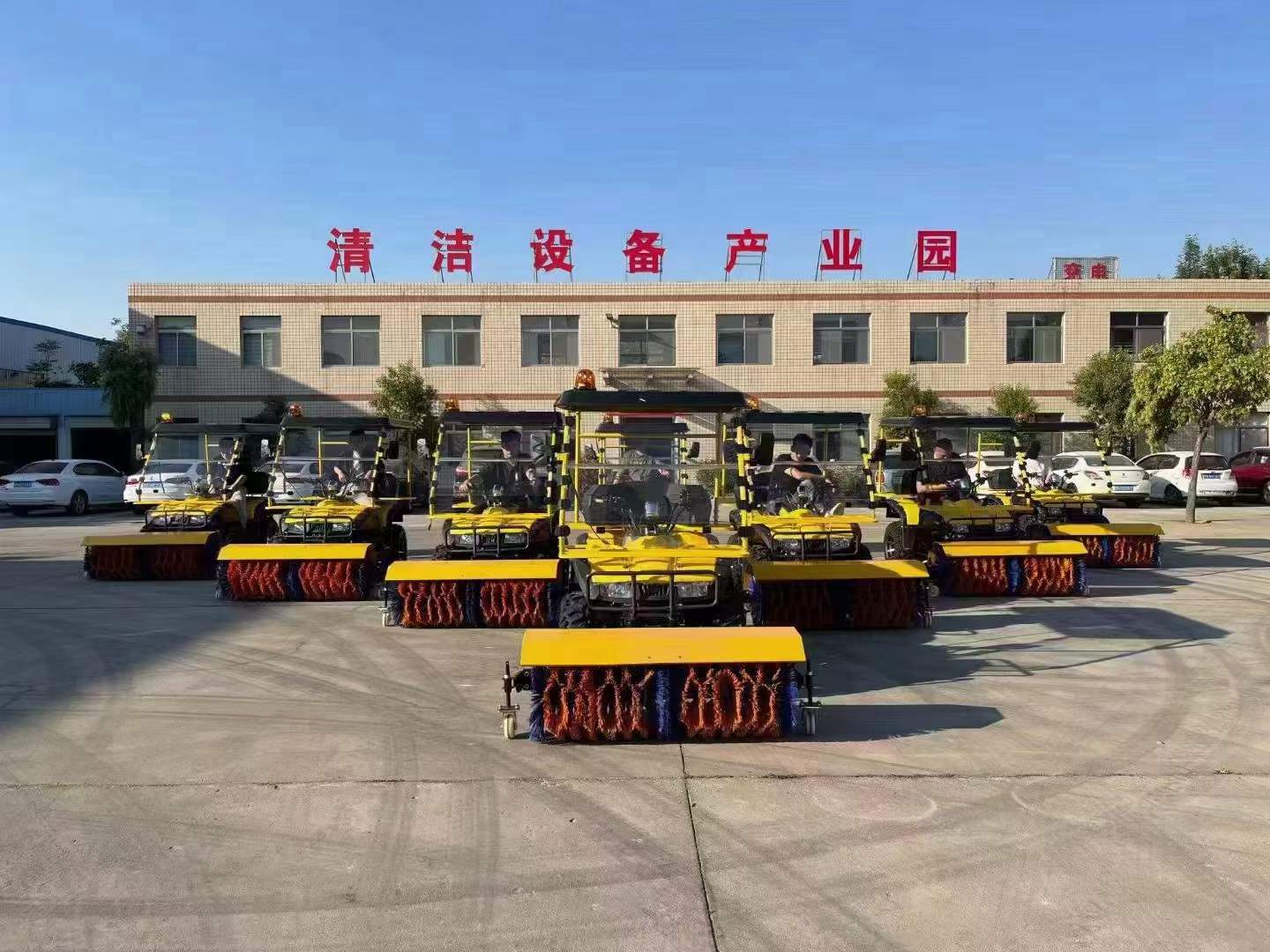 Professional Snowplow with LED Safety Lighting | YG Model Optimized for Denmark's Low-Light Conditions