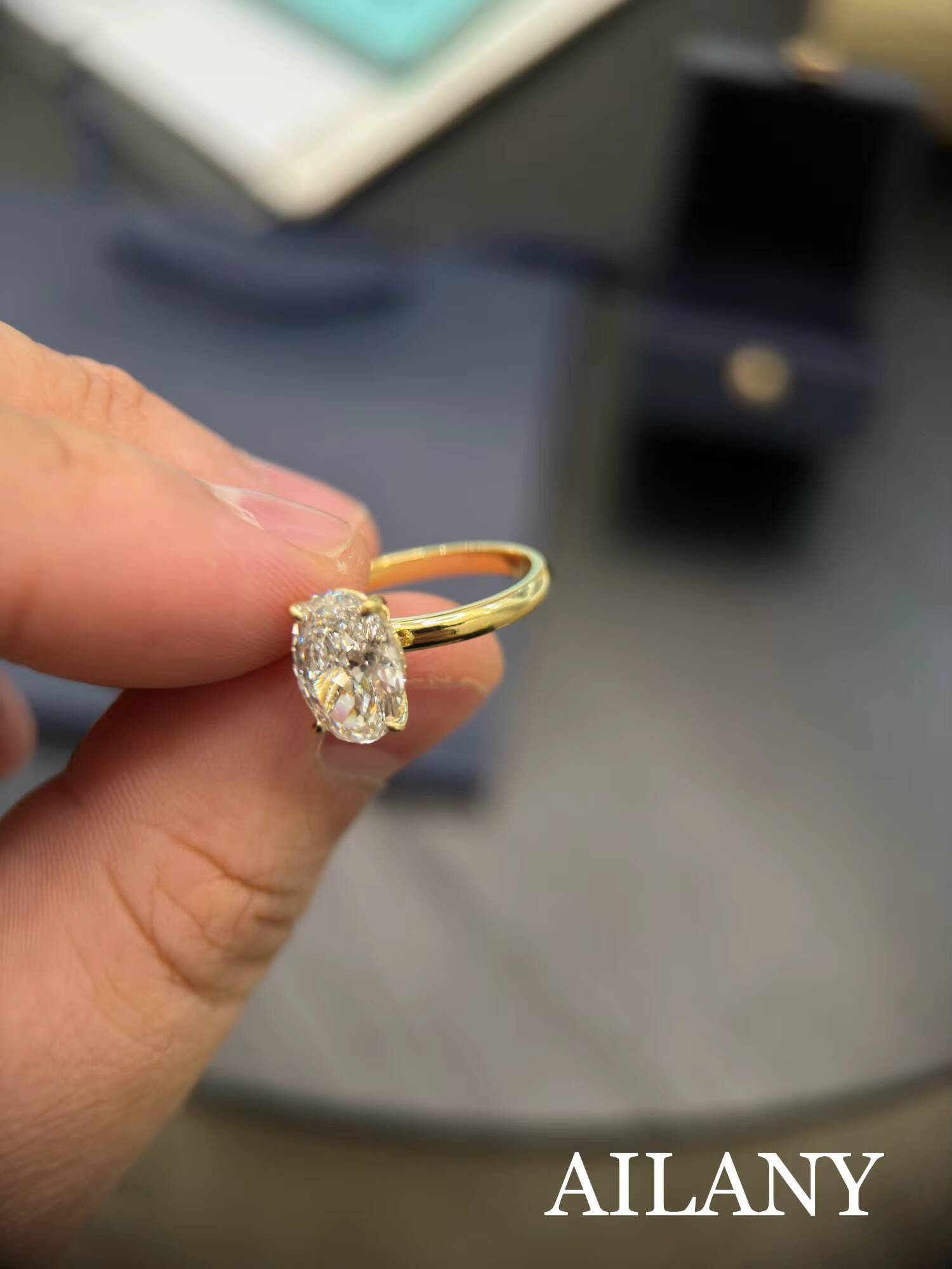 CVD/HPHT 1-15CT Laboratory-grown Diamond Oval Cut Hayley Four-prong 18K Gold Plated Minimalist Diamond Ring