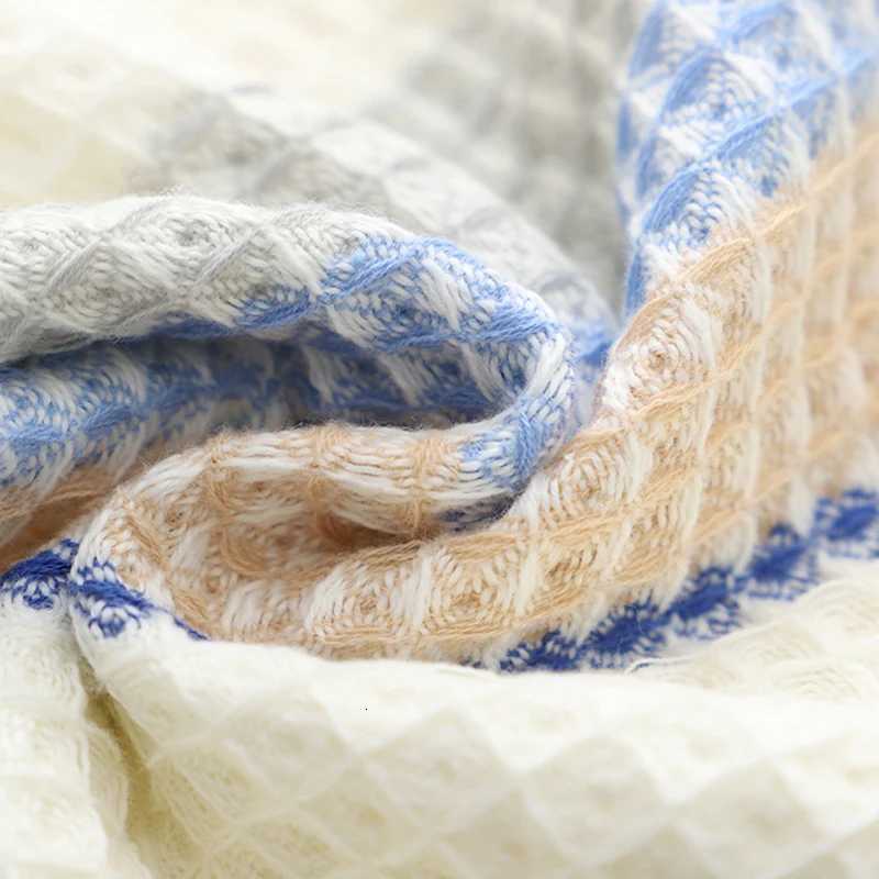 70x140cm Thickened 100Cotton BathTowel Premium Striped Waffle Towel AdultKids Home super-Soft absorbent Not shedding hair Towel Y251202