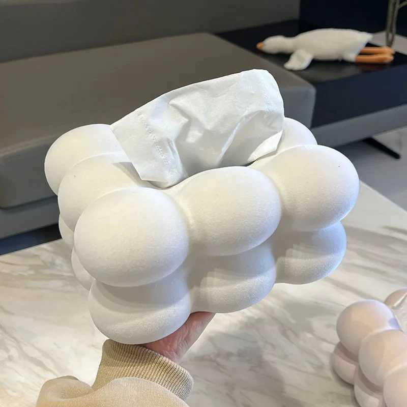 Modern Flocked Cloud Ceramic Tissue Box Desk Ornaments White Cloud Shape Porcelain Tissue Box Bedside Table Paper Towel Case New H251201