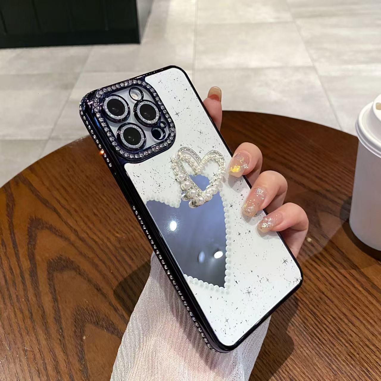 Pearl Heart Makeup Mirror Phone Case iPhone 16 Pro Max Compatible With Apple 15/14/13 Pro Electroplated Sparkling Diamond Case