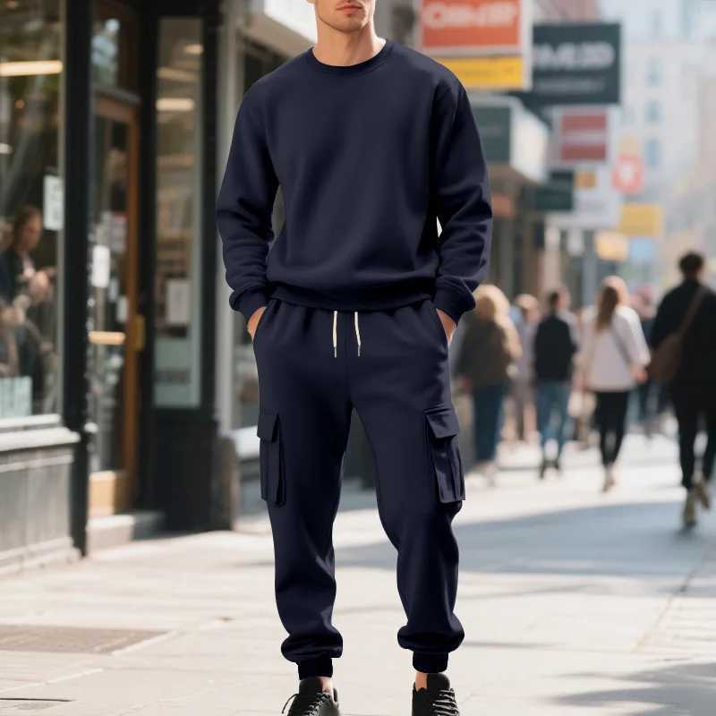 Mens Fleece Round-Neck Sweatshirt Set Loose Casual Long-Sleeved Two-Piece Set Autumn Winter Comfortable Sweatshirt Cargo Pants W251202