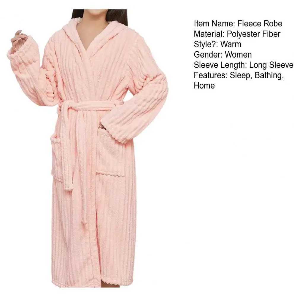 Fleece Robe Cozy Sherpa Hooded Robe with Pockets Belt Plush Fleece Spa Bathrobe for Women Warm Nightgown for Winter Comfort C251202