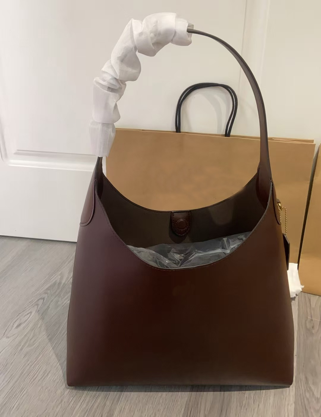 Luxury Bag Brooklyn Shoulder Bag 34 tote bag designer high quality large capacity Hobo Womens Purse