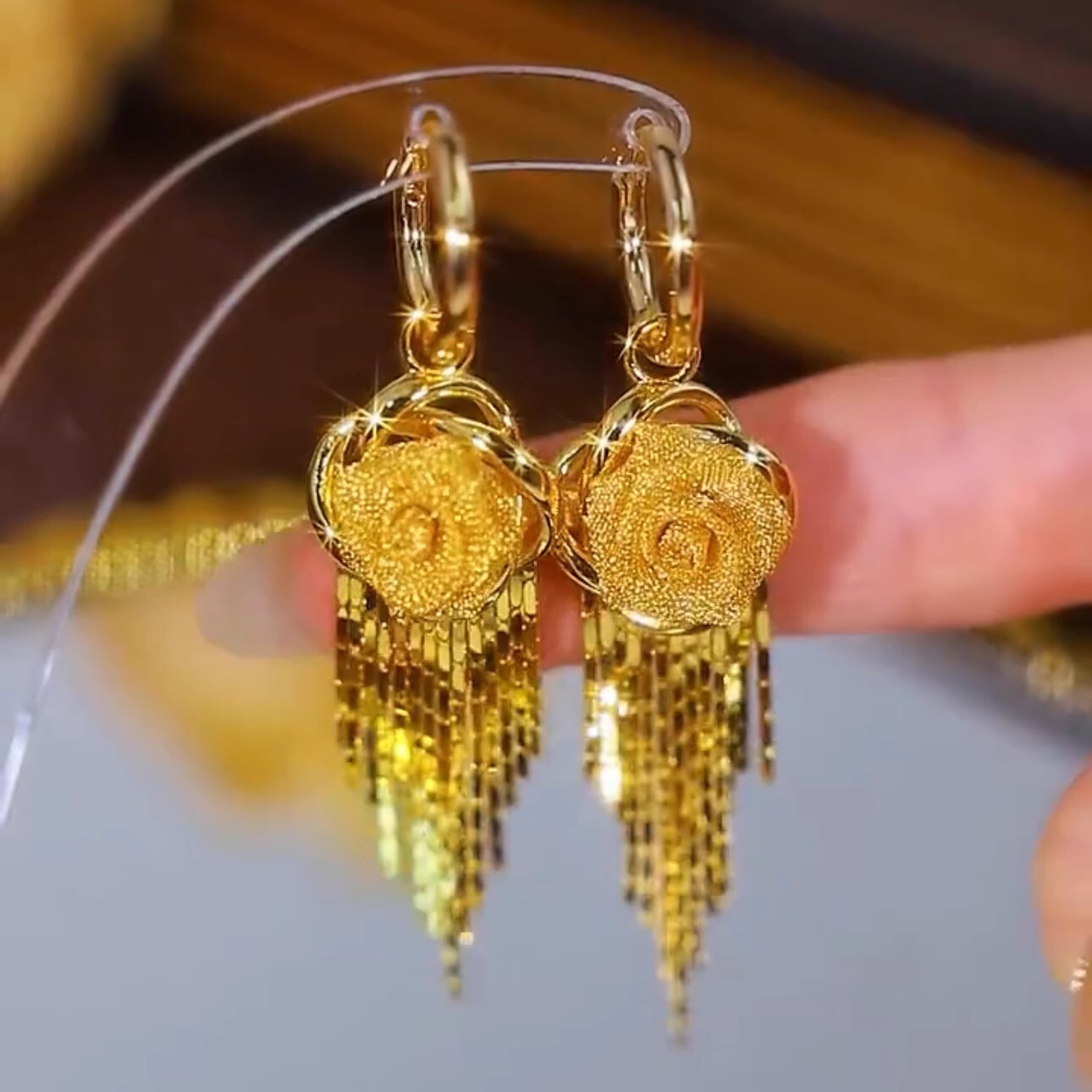 Cross-Border Flower Tassel Earrings Light Luxury High-End Sense luxury Of Temperament Buckle Niche Design Fashion free shipping designer Casual Ear Je