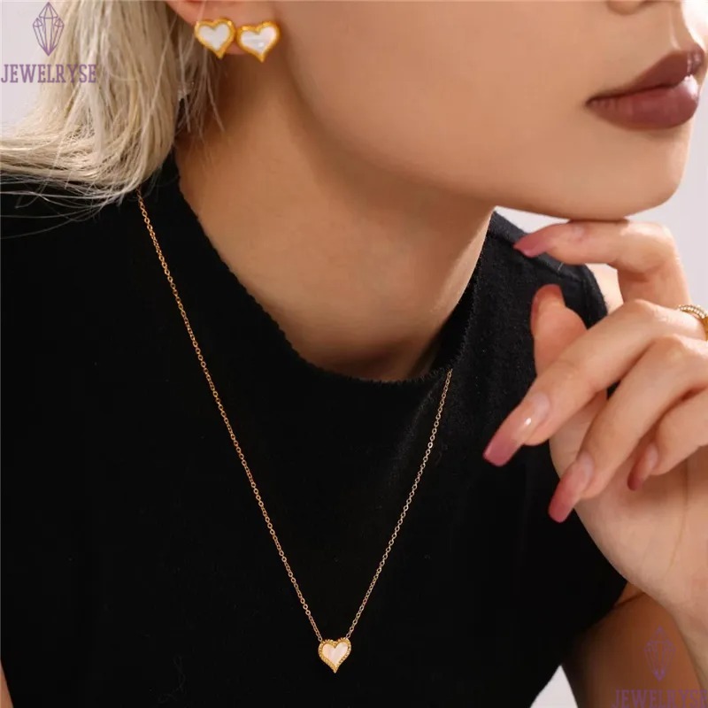 new autumn and winter heart designer necklace for woman stainless steel natural fritillary pendant gold necklaces choker daily outfit jewelry birthday