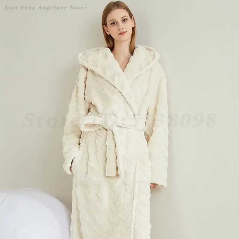 Autumn Winter Couple Sleepwear Flannel Hooded Robe Home Wear Thicken Warm Coral Fleece Yukata Loungewear Loose Bathrobe Pajama C251202