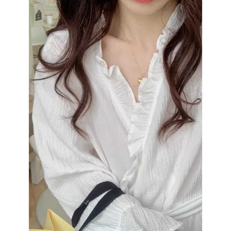 Bathrobe Women Shower Long-Sleeved Robe Autumn and Winter Simple Solid Ruffle Korean Version of the Student Pajamas Bath Rob C251202
