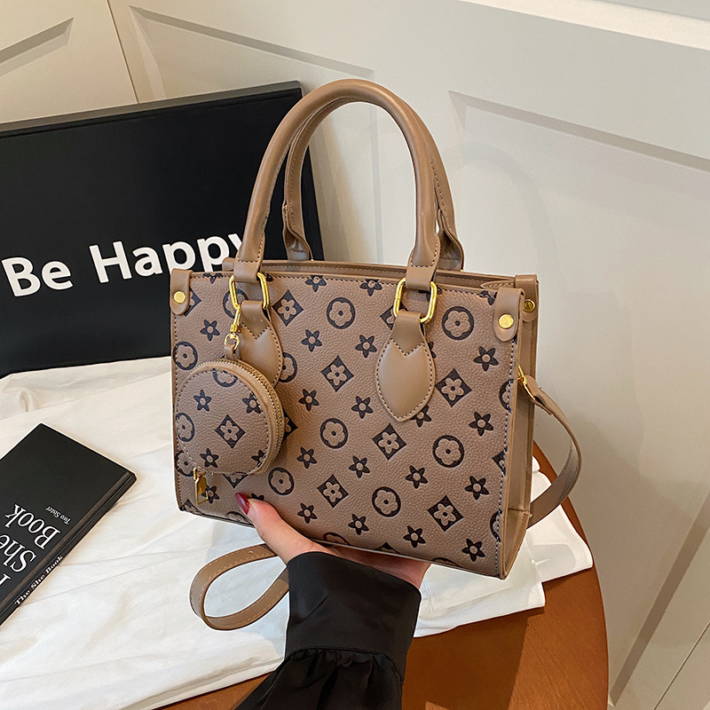 Multicolor Crossbody Bag - Chic Single Shoulder Handbag, Fashionable Color Contrast, Lightweight for Daily Use