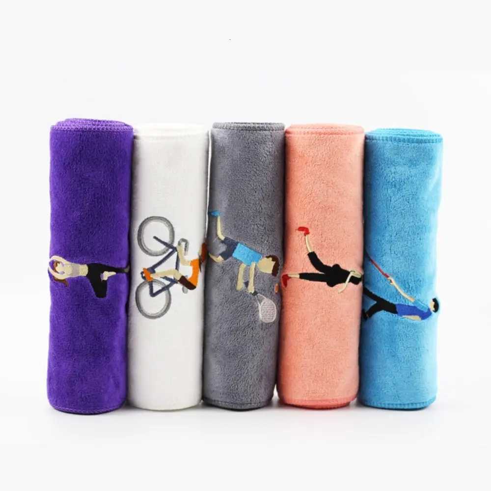 New High Quty Drying Cotton Towel Breathable Solid Color Yoga Towel Portable Absorbs Sweat Sports Towel Outdoor Camping Y251202